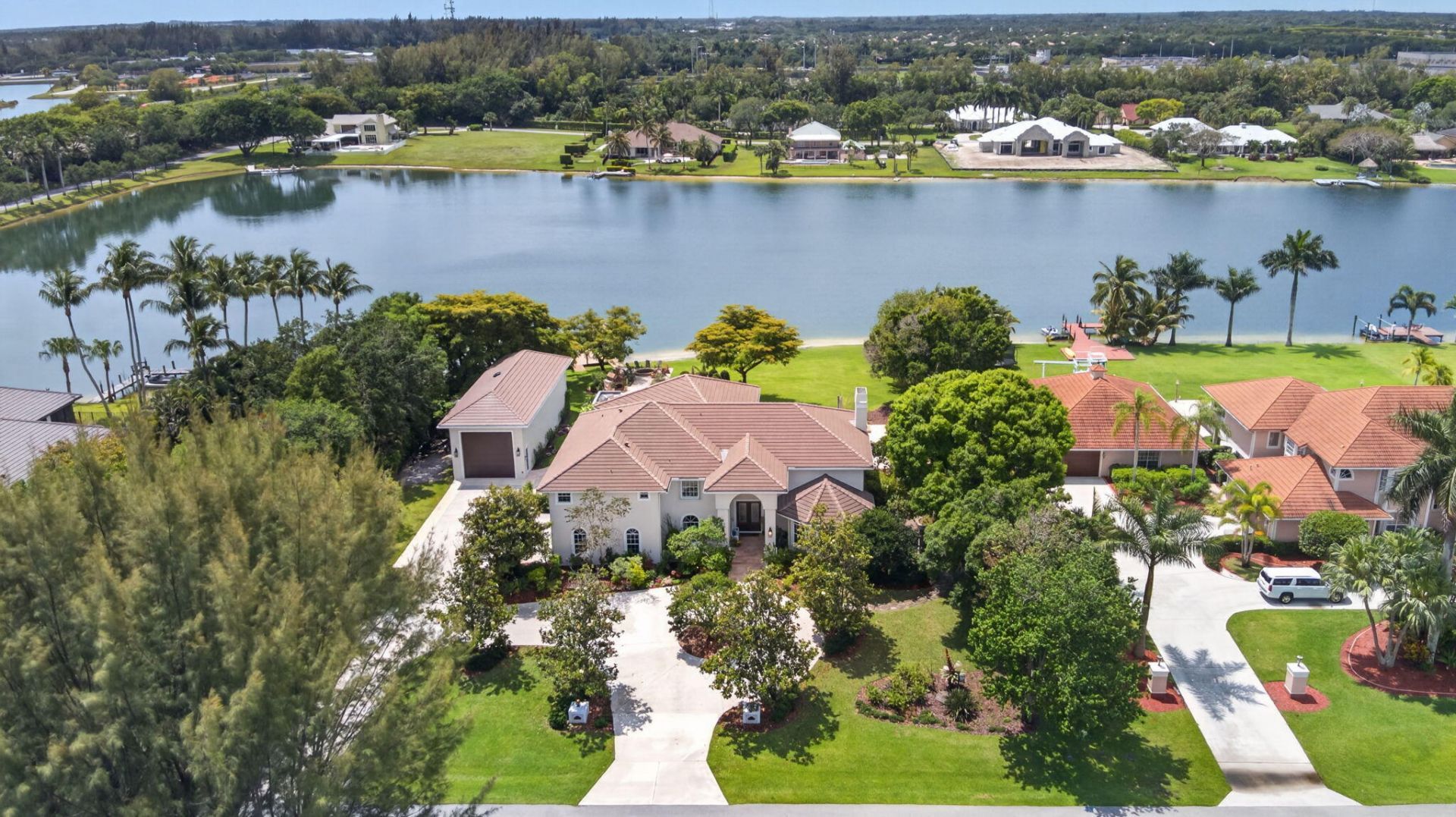8704 Wendy Lane E, West Palm Beach, FL 33411 Photo