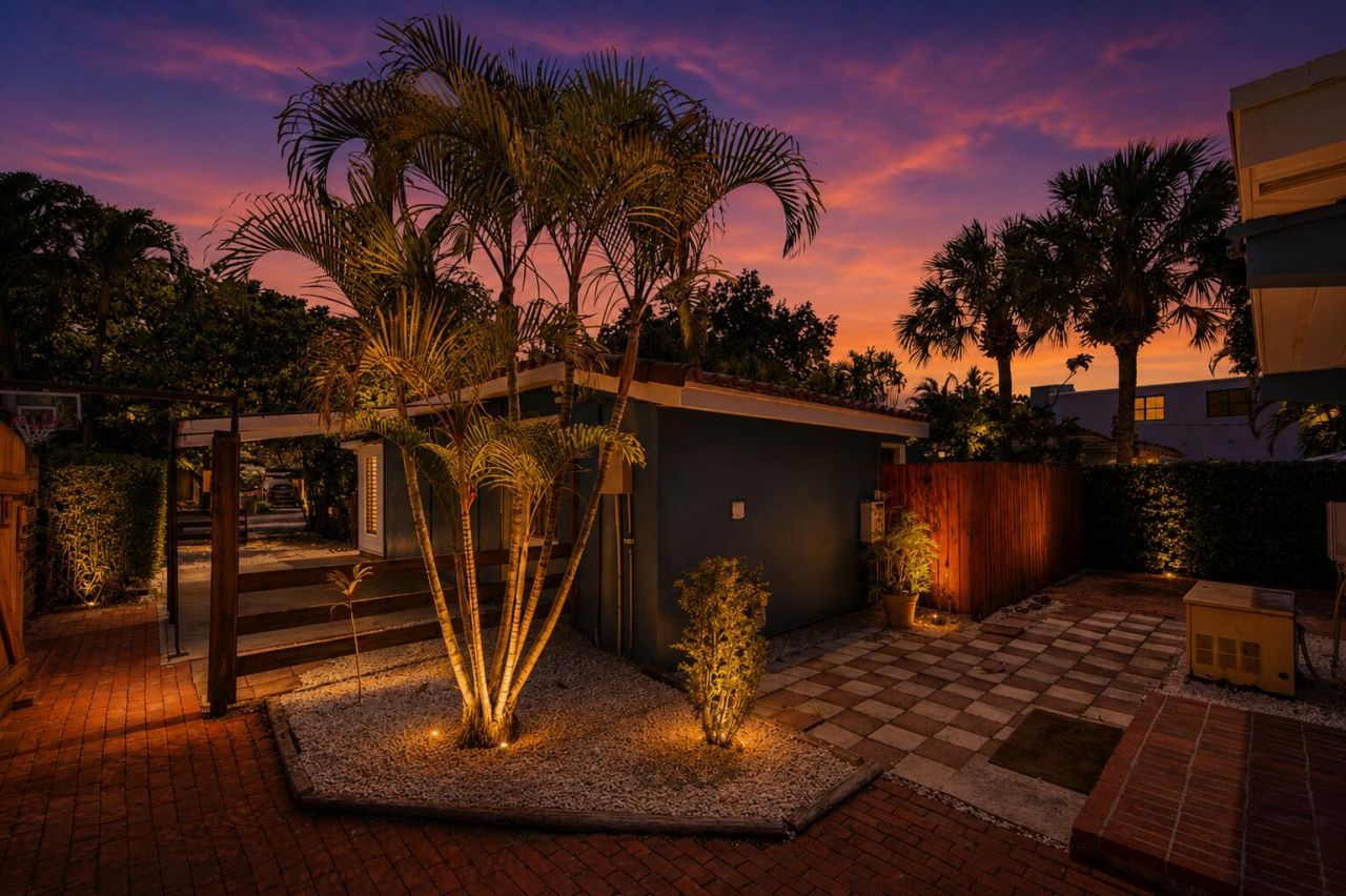 854 SW 11th Street, Unit 2, Fort Lauderdale, FL 33315 Photo