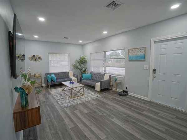 1102 SUNSET Road, West Palm Beach, FL 33401