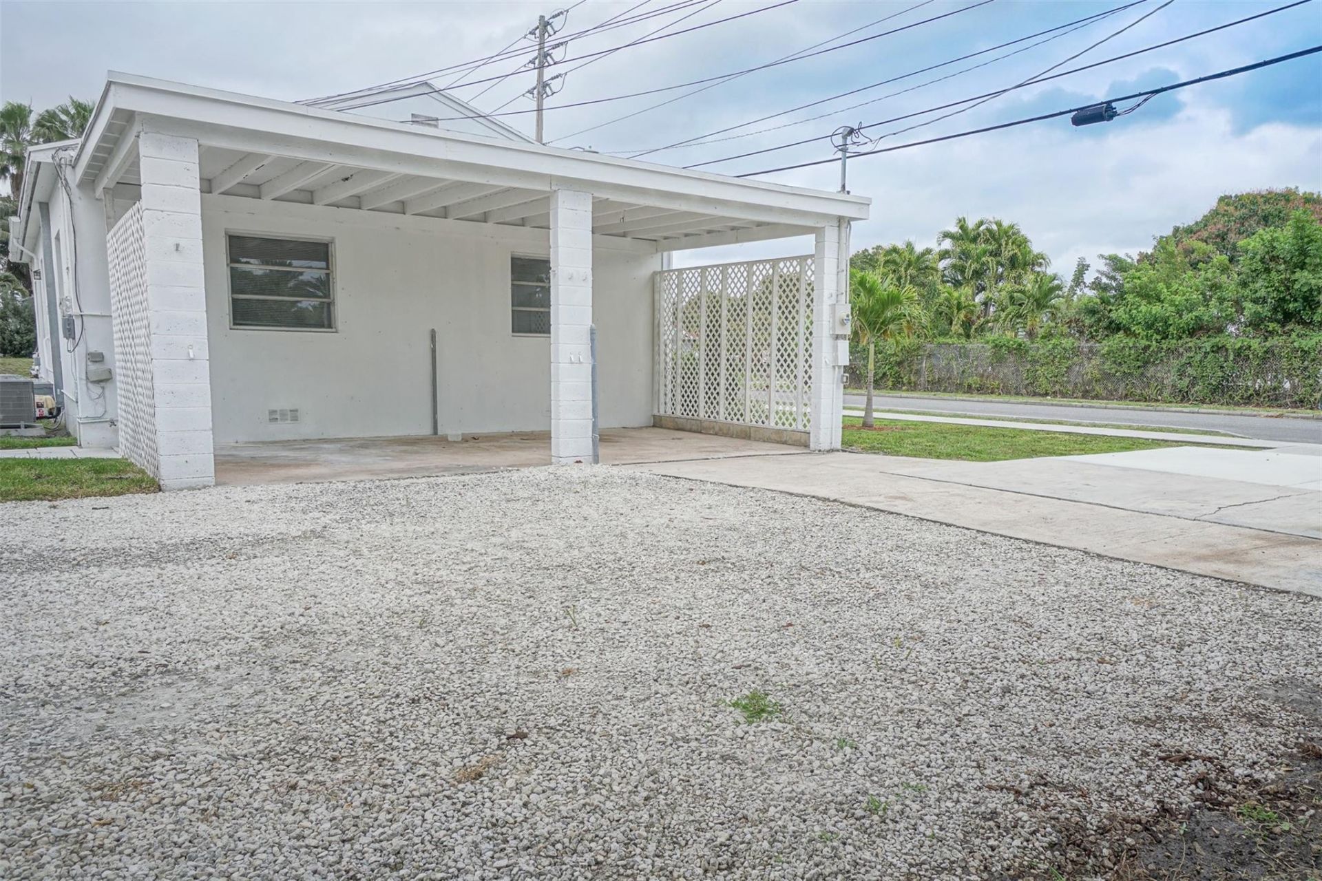 1102 Sunset Road, West Palm Beach, FL 33401 Photo