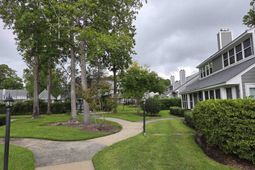 1206 Benna Dr. photo 4