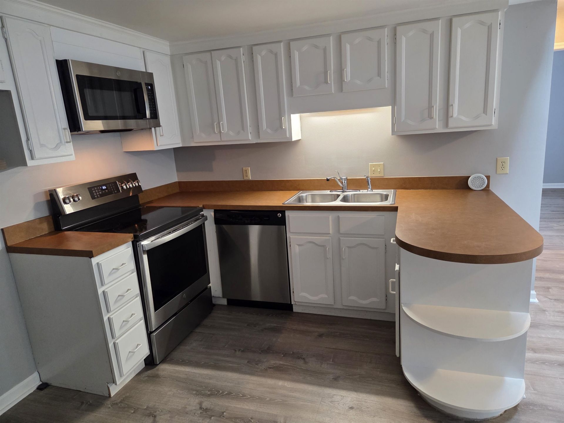 1206 Benna Dr. Photo 6