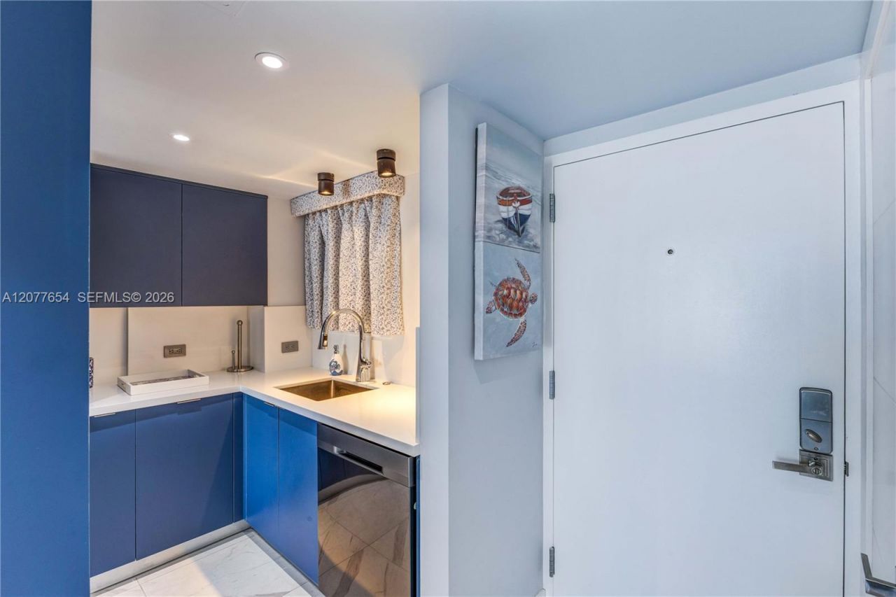 1345 Lincoln Rd, Unit 1004, Miami Beach, FL 33139 Photo