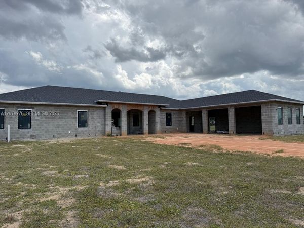 135 SUNSET POINTE BLVD , Lake Placid, FL 33852