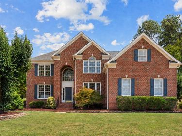 10840 Round Brook Circle, Raleigh, NC 27617