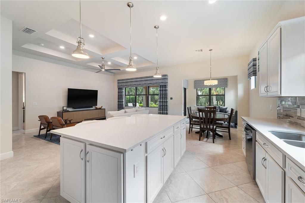 9406 Greyhawk Trl , Naples, FL 34120 Photo