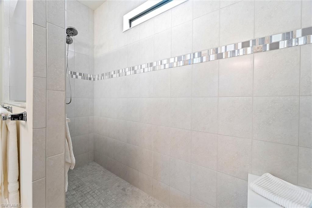9406 Greyhawk Trl , Naples, FL 34120 Photo