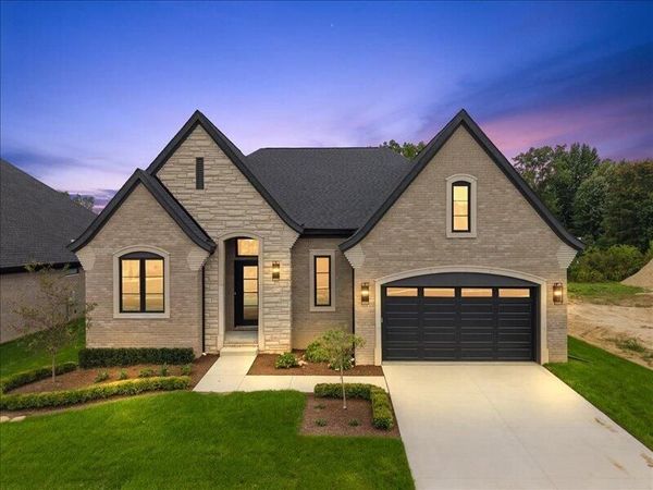 57363 Meadowridge Drive, Washington, MI 48094
