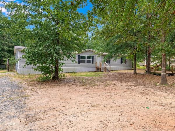9383 Carrera Drive, Mooringsport, LA 71060