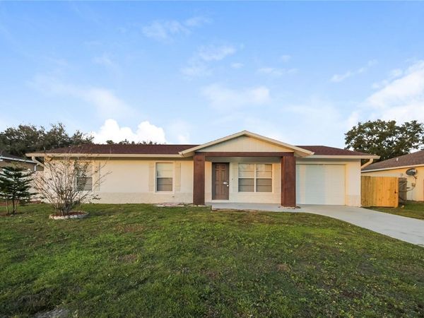 660 MCKINLEY COURT , KISSIMMEE, FL 34758