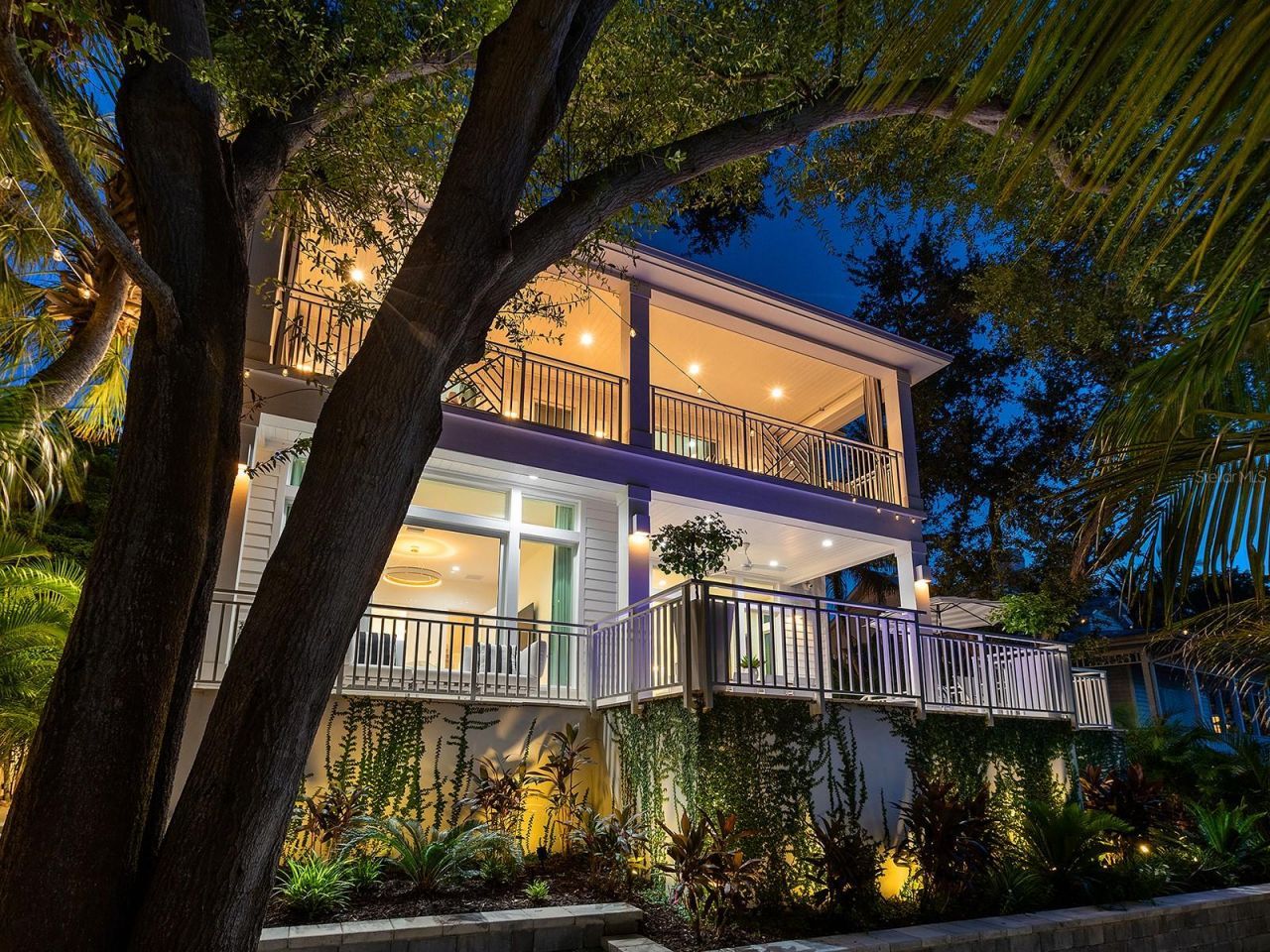 1621 Bay Point Court, Sarasota, FL 34236 Photo
