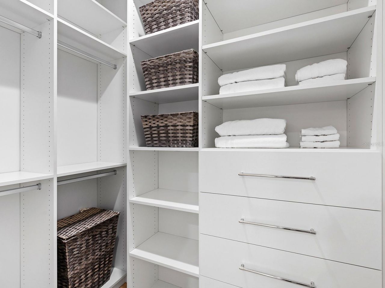 1621 Bay Point Court, Sarasota, FL 34236 Photo