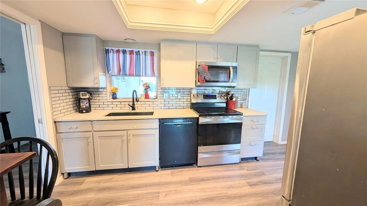 3286 Brunswick Lane, Unit 704, Sarasota, FL 34239 Photo