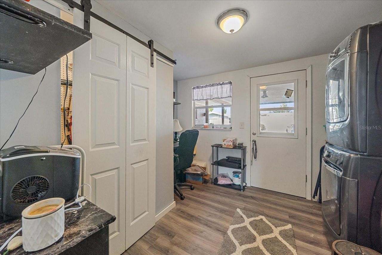 3286 Brunswick Lane, Unit 704, Sarasota, FL 34239 Photo