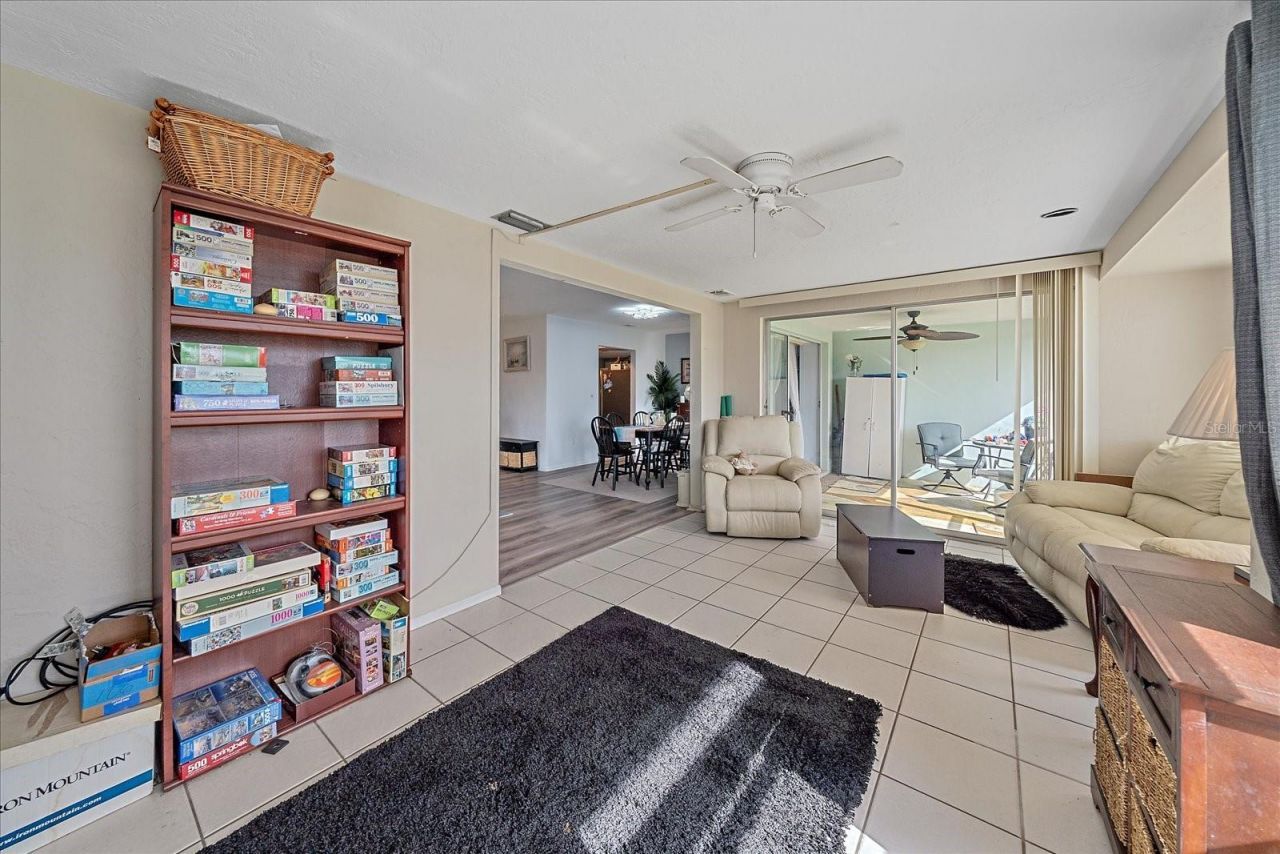3286 Brunswick Lane, Unit 704, Sarasota, FL 34239 Photo