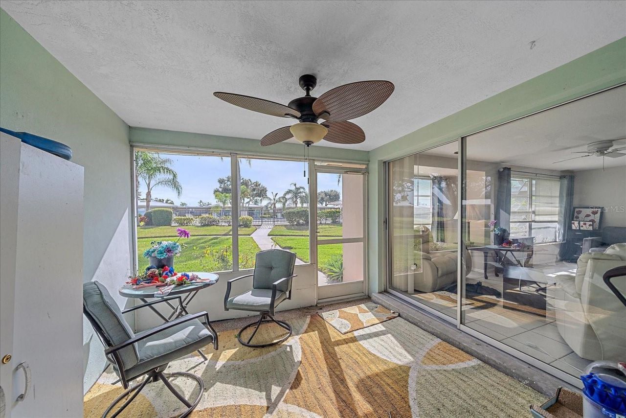 3286 Brunswick Lane, Unit 704, Sarasota, FL 34239 Photo