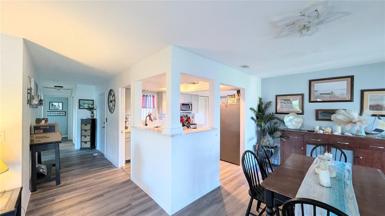 3286 Brunswick Lane, Unit 704, Sarasota, FL 34239 Photo