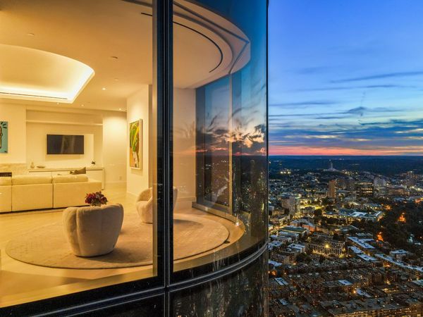 1 Dalton St, Unit 5801, Boston, MA 02199