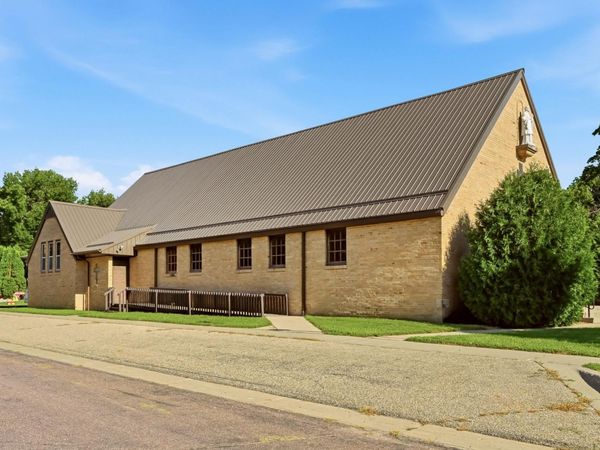 720 1st Street , West Concord, MN 55985