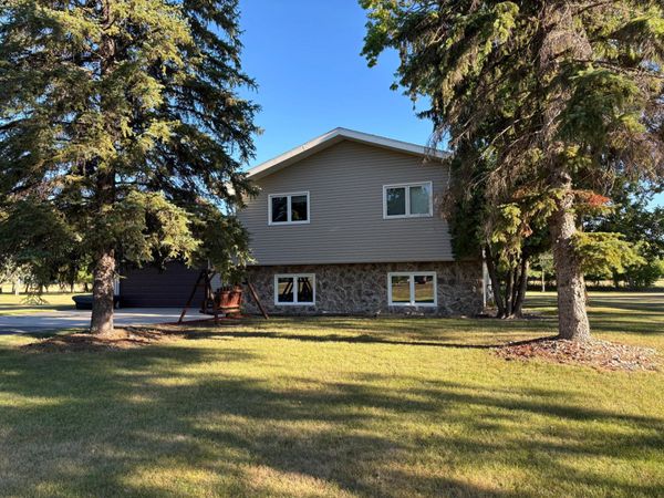 14372 Riverbend Trail , Thief River Falls, MN 56701