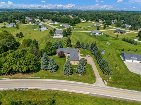 9628 228th Street , Port Byron, IL 61275