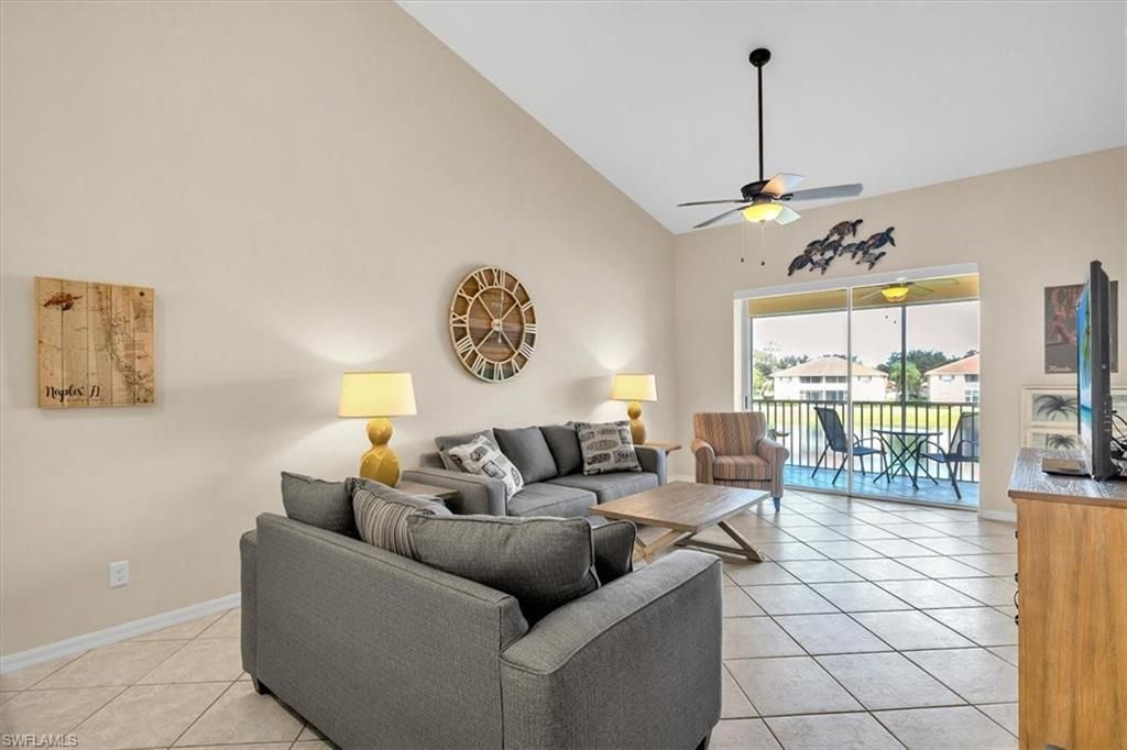 250 Robin Hood Cir, Unit 202, Naples, FL 34104 Photo