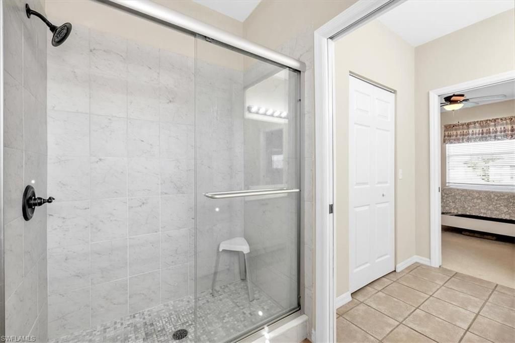 250 Robin Hood Cir, Unit 202, Naples, FL 34104 Photo