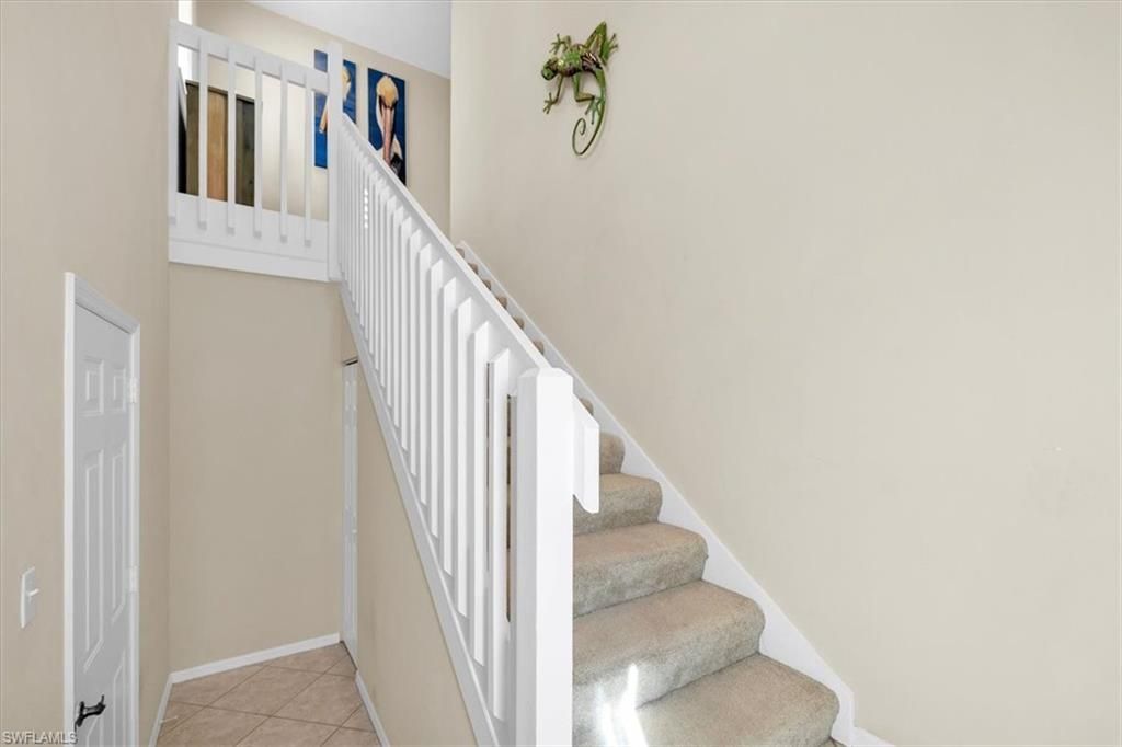 250 Robin Hood Cir, Unit 202, Naples, FL 34104 Photo