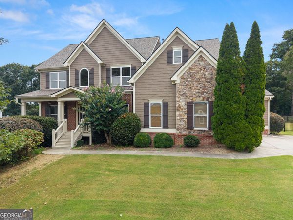 6750 Scottsfield Trace, Cumming, GA 30028