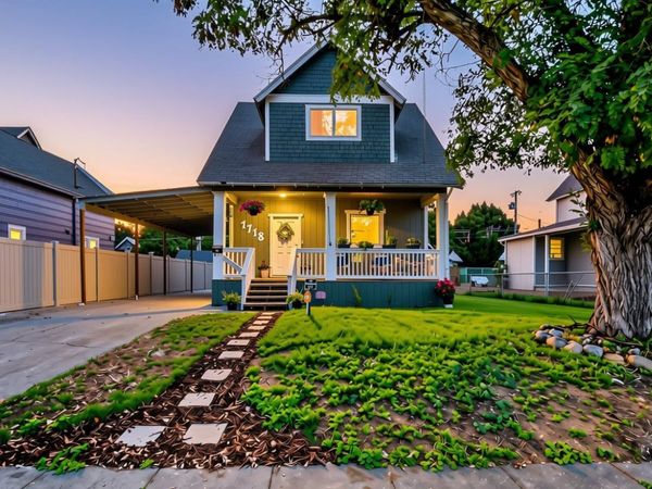 1718 W Nora Ave, Spokane, WA 99205