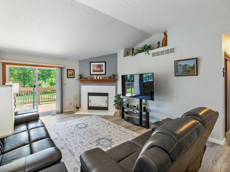 533 Smiley Avenue, Springdale, OH 45246 Photo 4