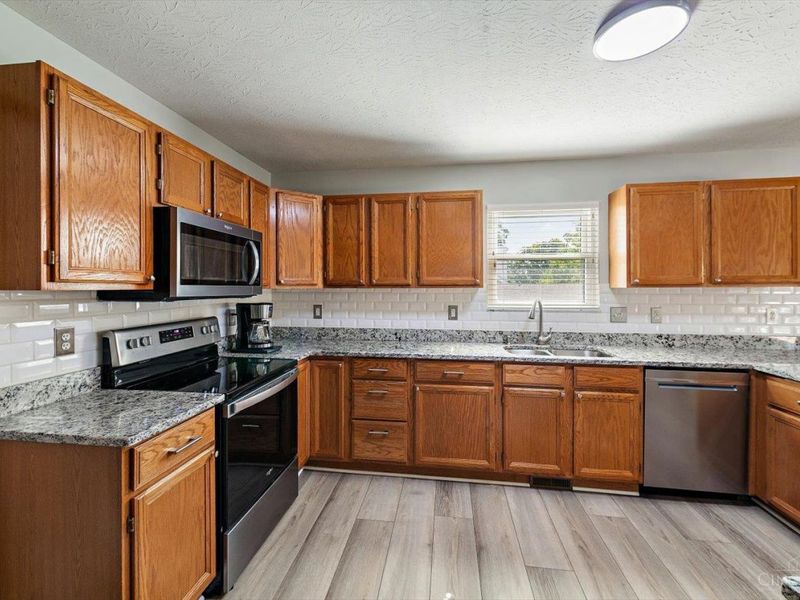 533 Smiley Avenue, Springdale, OH 45246 Photo 9