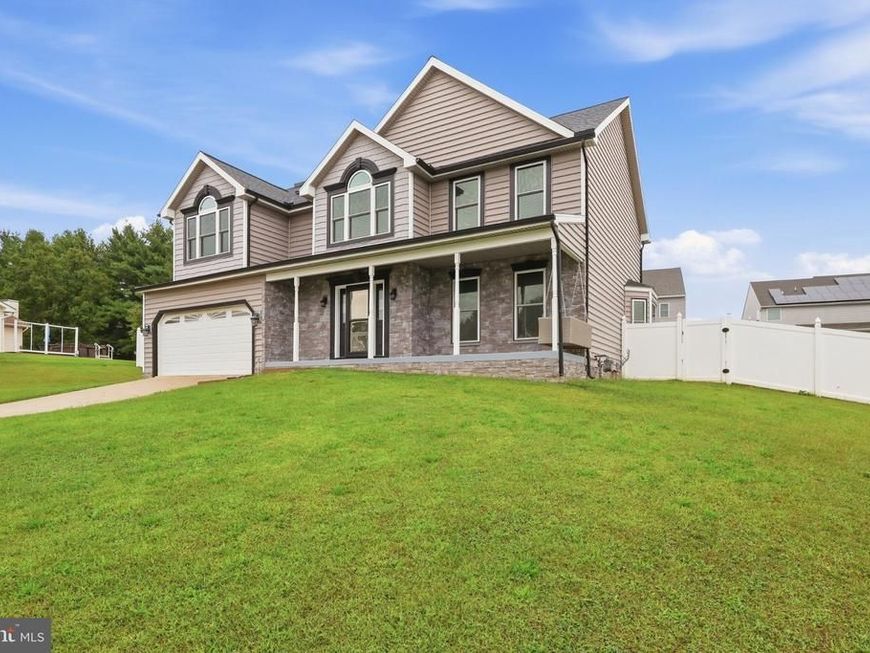 75 Lee Street, Stewartstown, PA 17363 Main Photo
