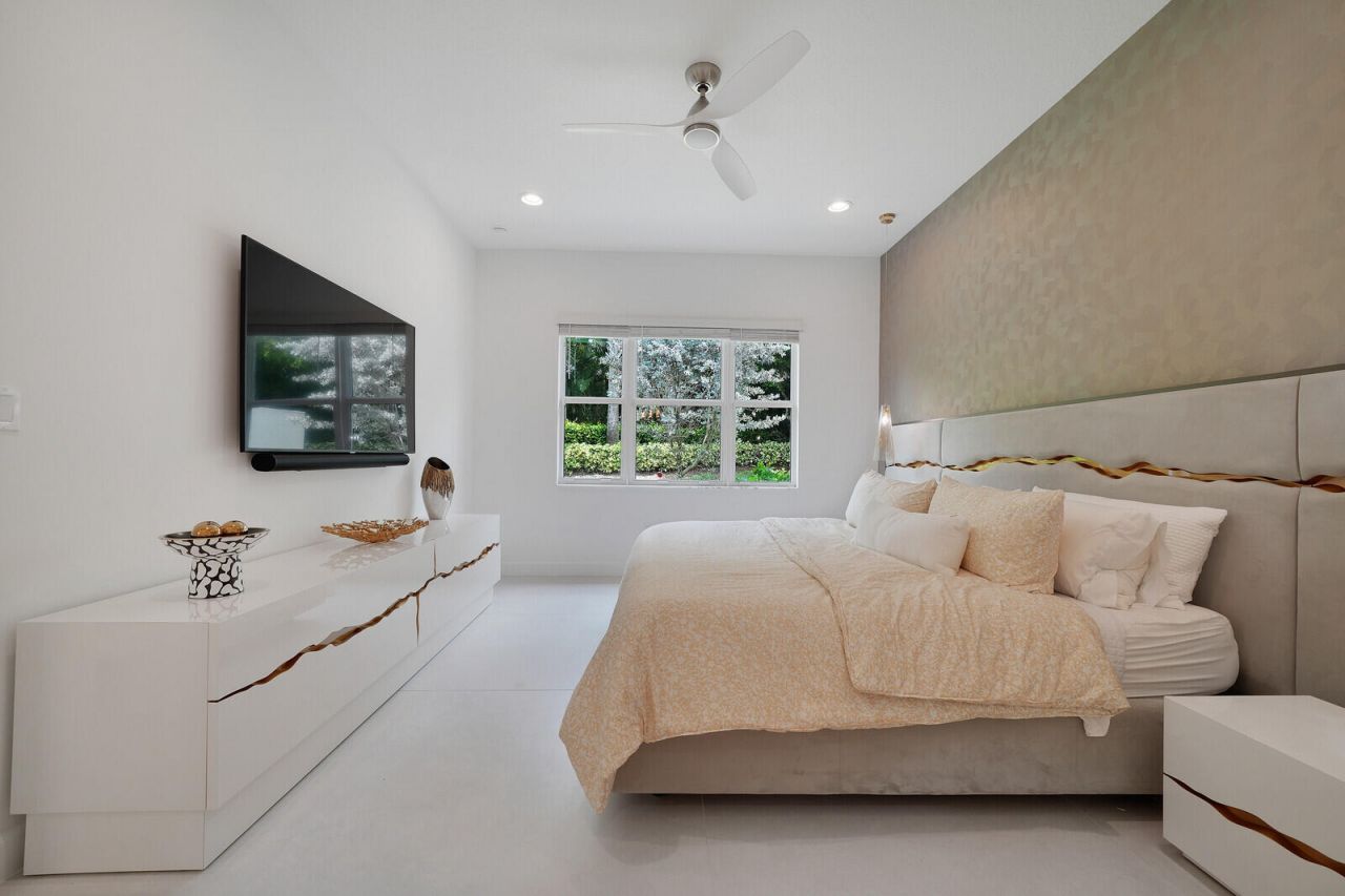 9349 Silver Shores Lane, Boynton Beach, FL 33473 Photo
