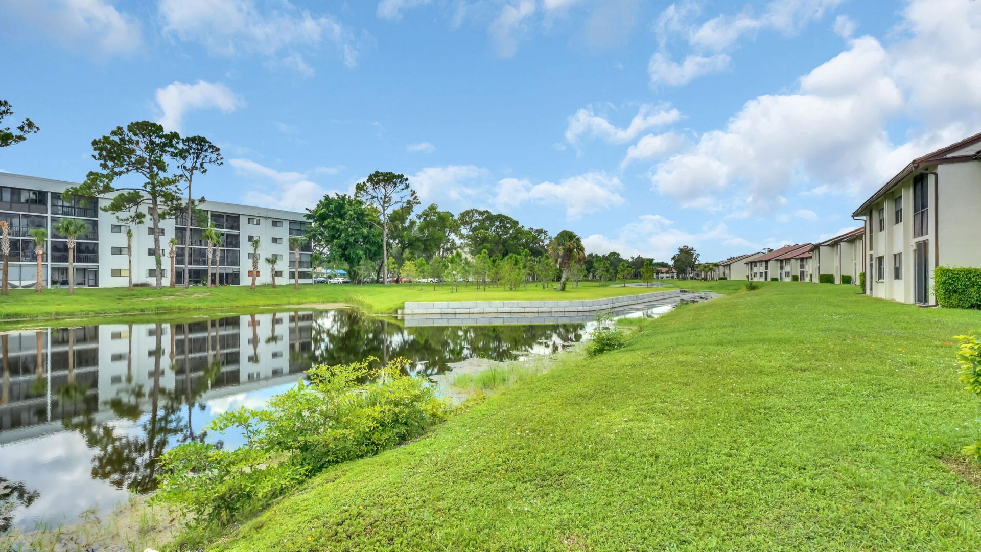 7618 Tahiti Lane, Unit 206, Lake Worth, FL 33467 Photo