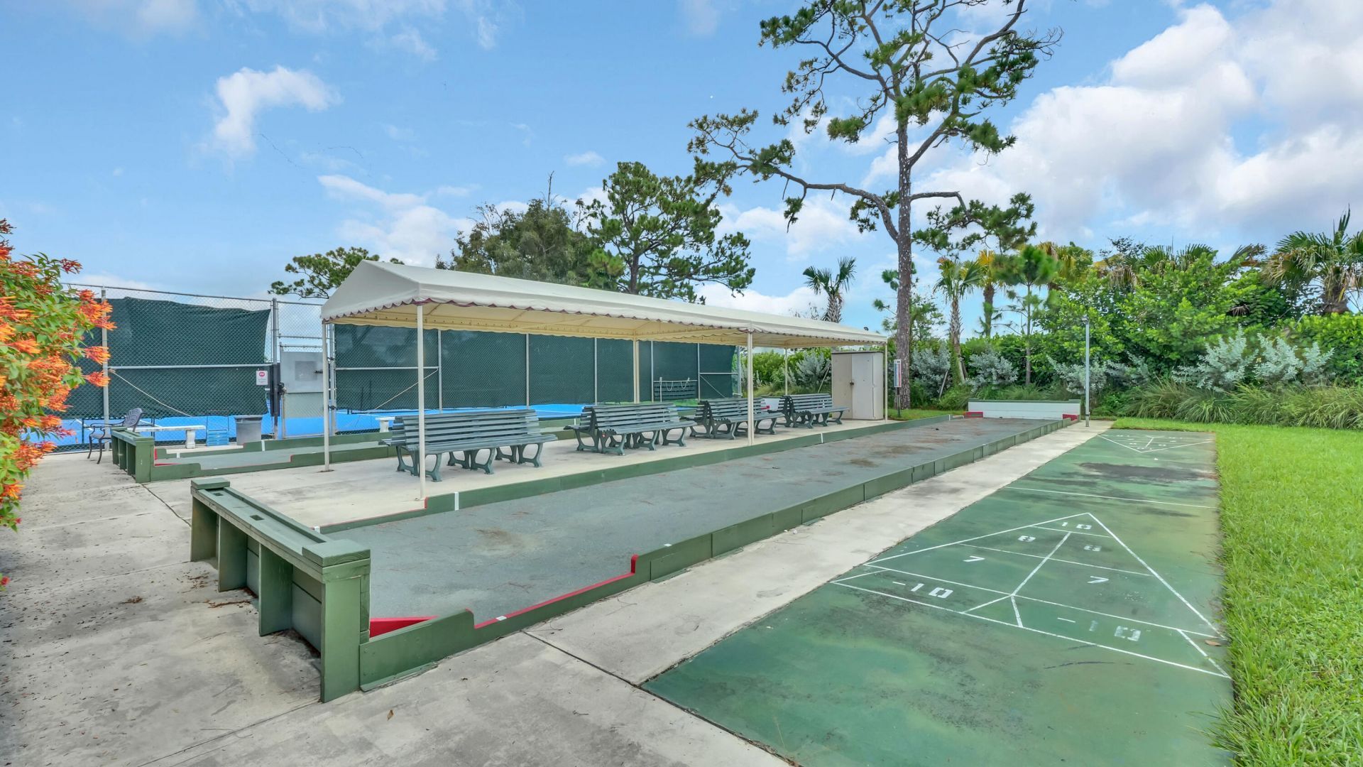 7618 Tahiti Lane, Unit 206, Lake Worth, FL 33467 Photo