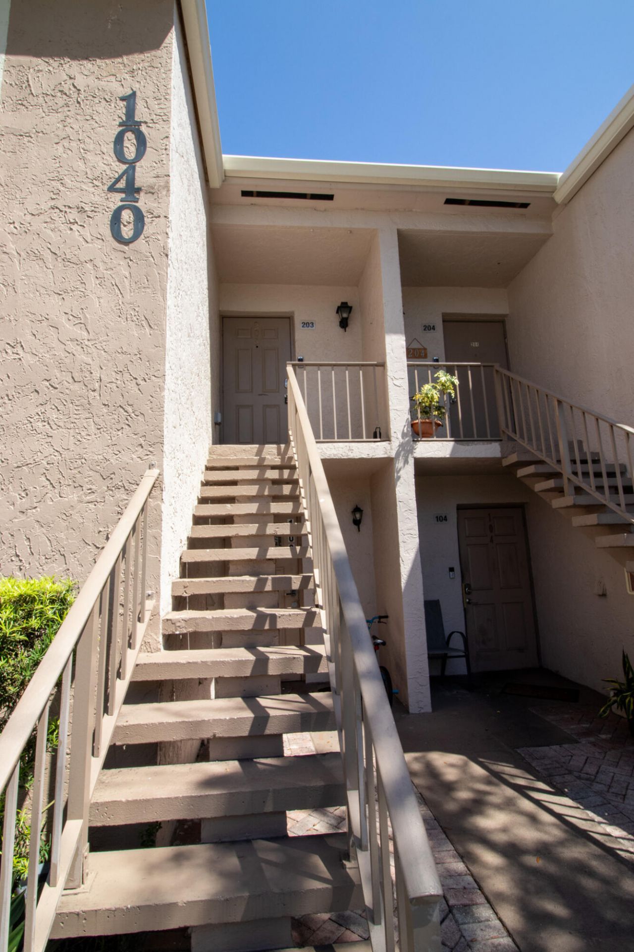 1040 NW 80th Avenue, Unit 203, Margate, FL 33063 Photo