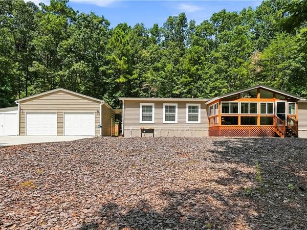 657 Barnes Mountain Road , Ellijay, GA 30540