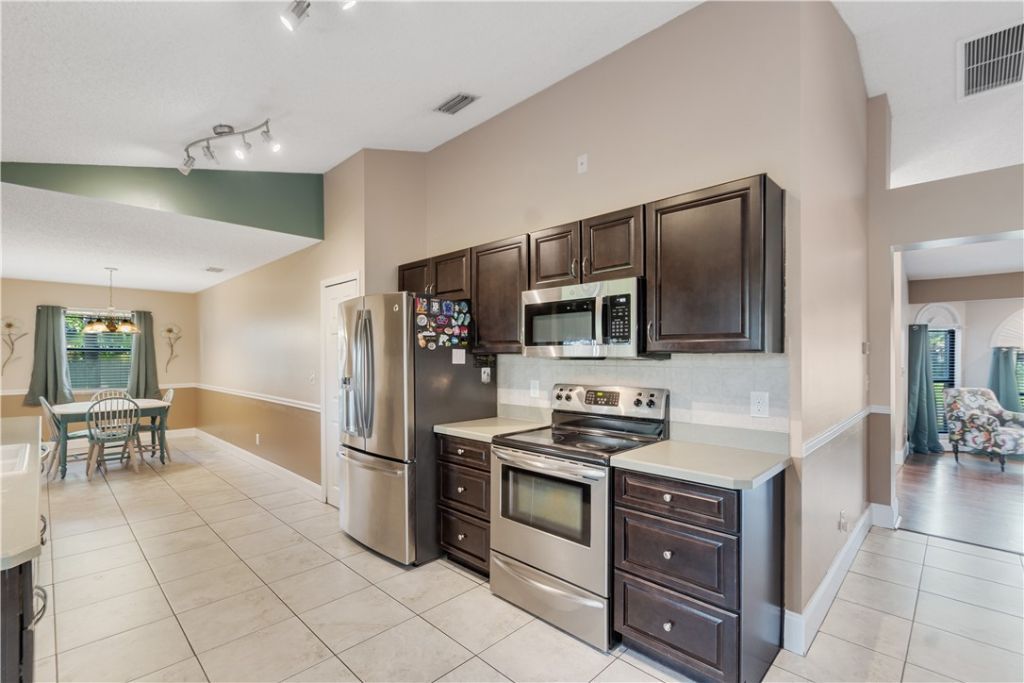 334 Joy Haven Drive, Sebastian, FL 32958 Photo