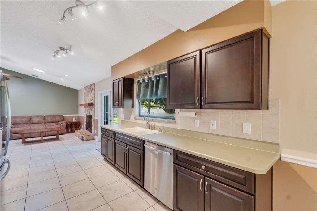 334 Joy Haven Drive, Sebastian, FL 32958 Photo