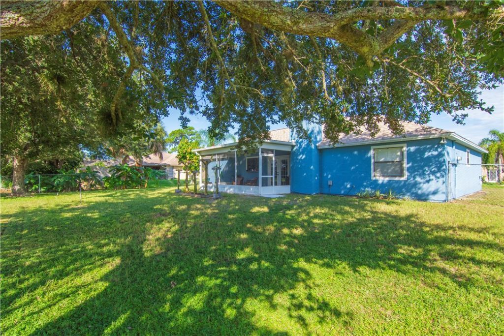 334 Joy Haven Drive, Sebastian, FL 32958 Photo