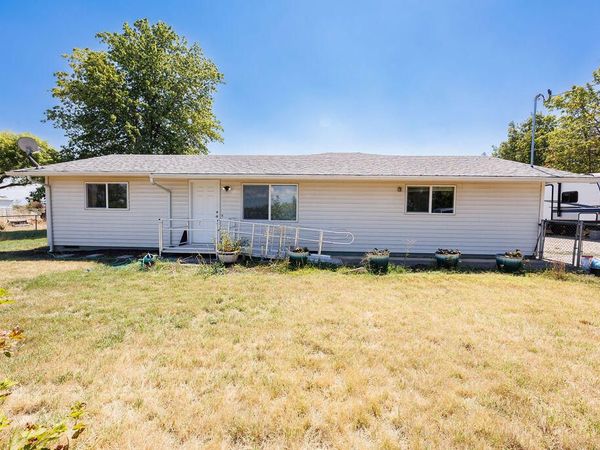 2941 Sylvia Road, Medford, OR 97502