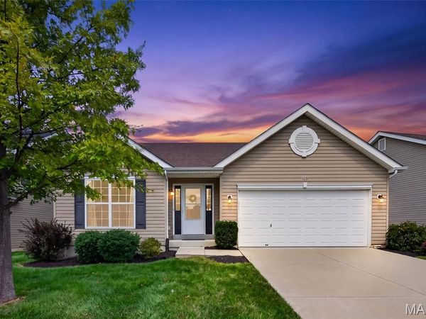 603 Prairiegate Court, Lake St Louis, MO 63367