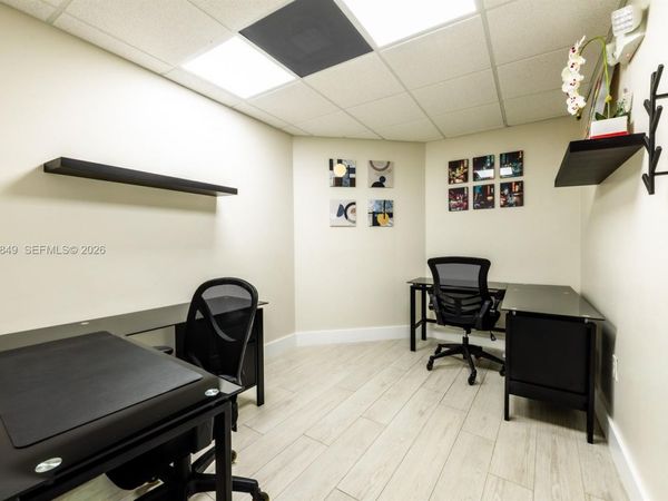 10200 NW 25th St , Unit 114, Doral, FL 33172