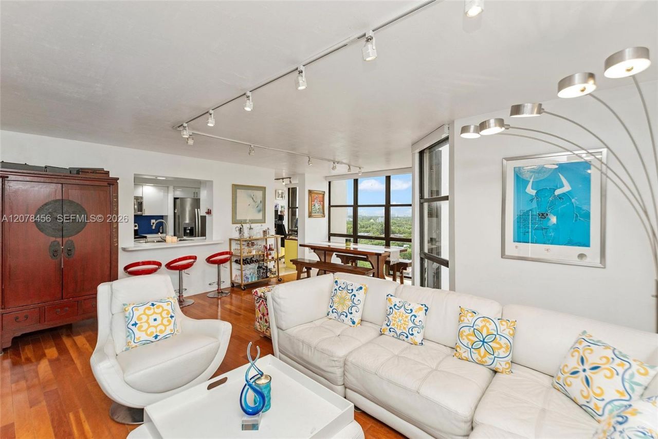 1925 Brickell Ave, Unit 1501D, Miami, FL 33129 Photo