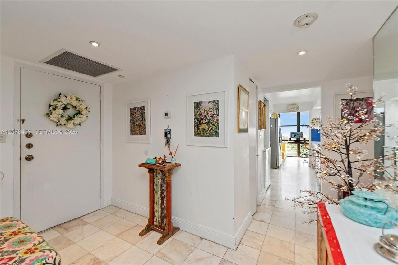 1925 Brickell Ave, Unit 1501D, Miami, FL 33129 Photo