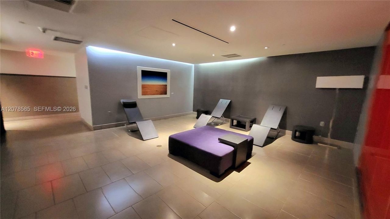1850 S Ocean Dr, Unit 909, Hallandale Beach, FL 33009 Photo