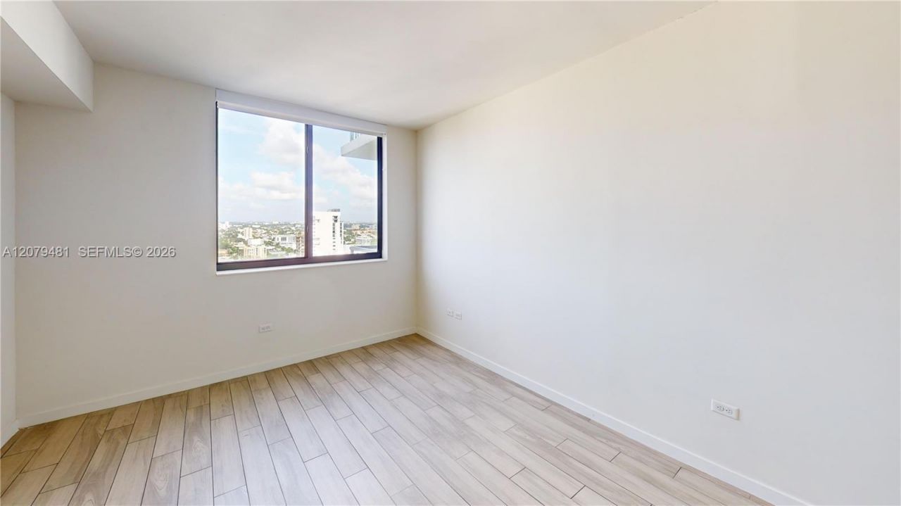 999 SW 1st Ave, Unit 2606, Miami, FL 33130 Photo