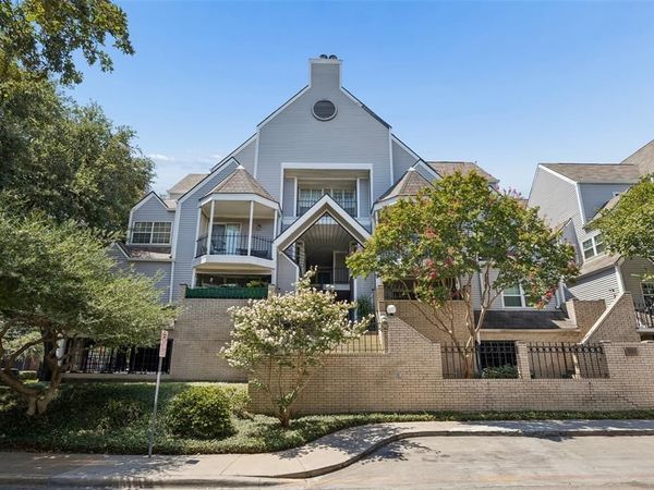 1001 Liberty Street , Unit 122, Dallas, TX 75204