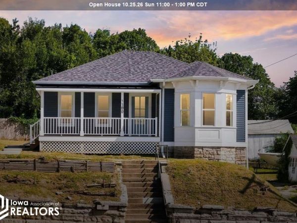 1100 Division Street, Burlington, IA 52601